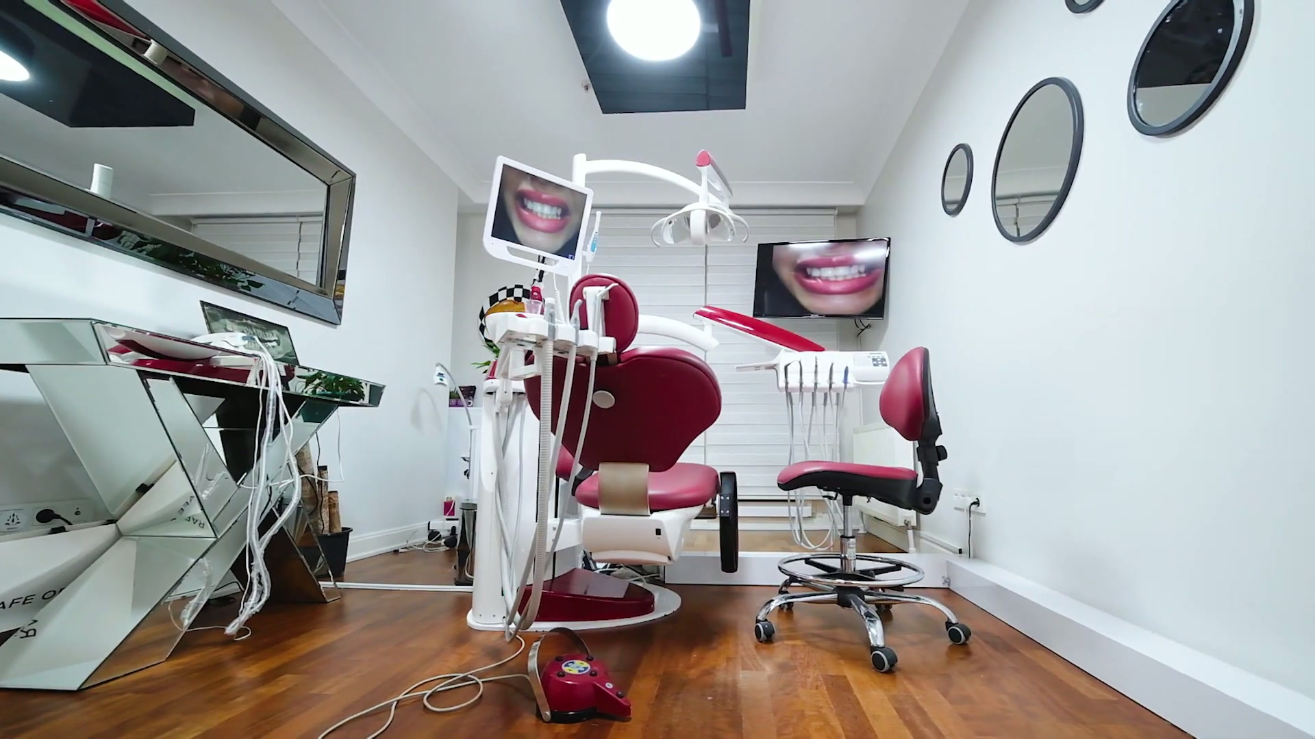 Klinik Teaser